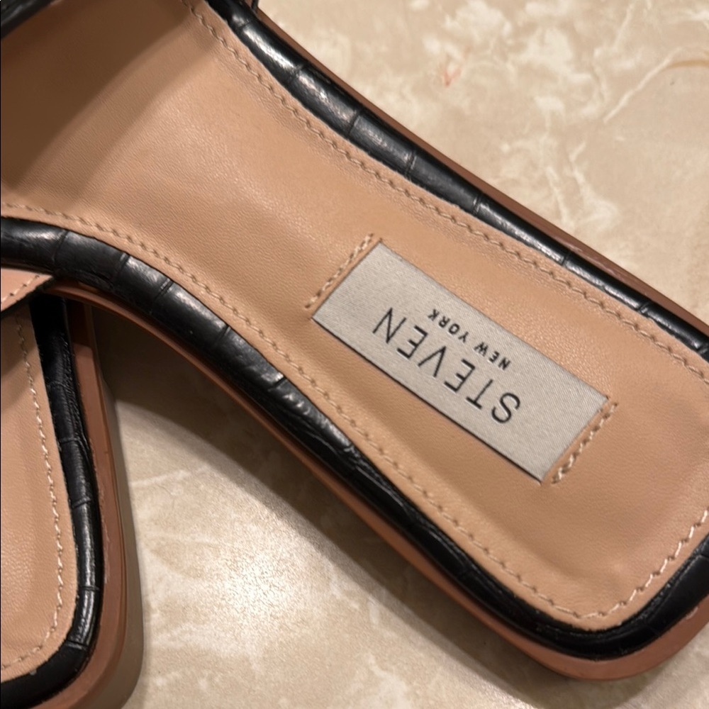 Black H-Style Slide Sandals with Flat Sole - Picture 4 of 6